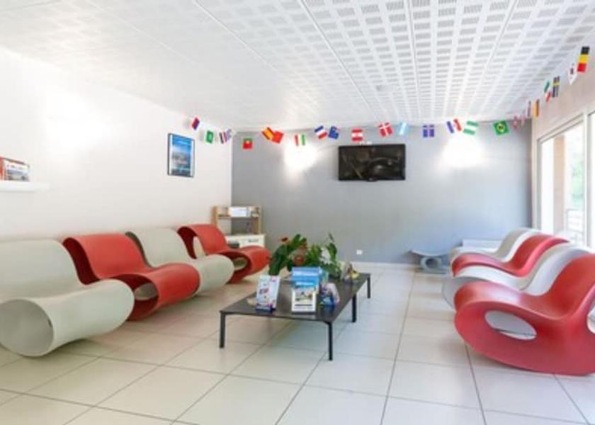 Brittany Roz-sur-Couesnon Lobby