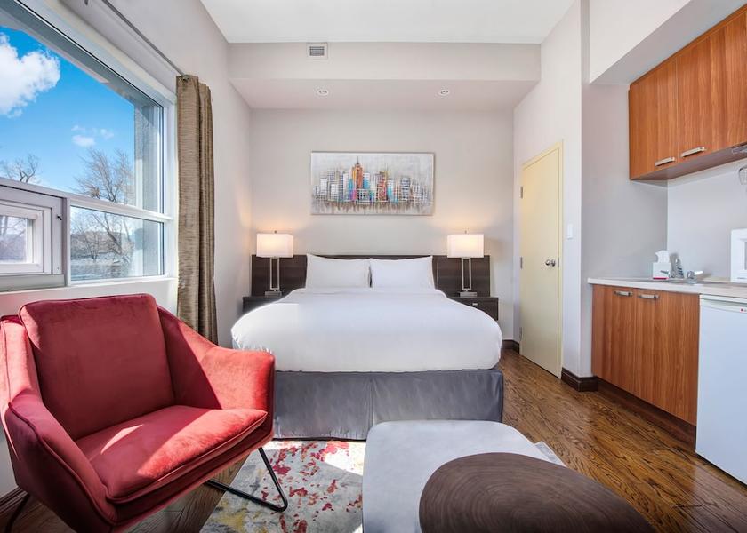 Ontario Toronto Room