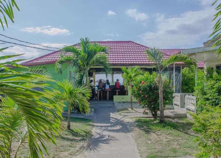 Westmoreland Negril Beach Bar
