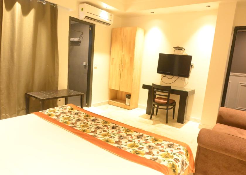 Delhi Delhi Premium Room
