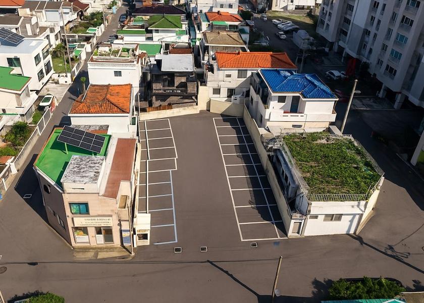 Jeju Jeju City Parking