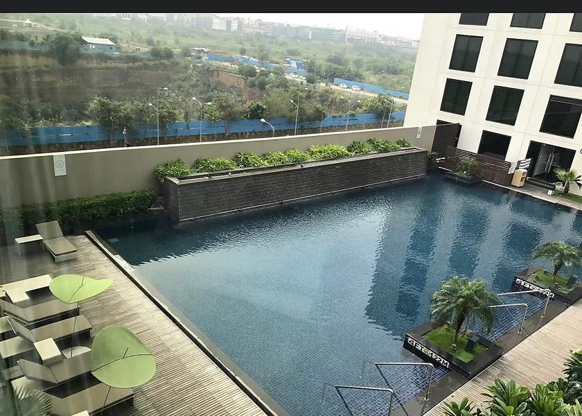 Delhi Delhi Pool