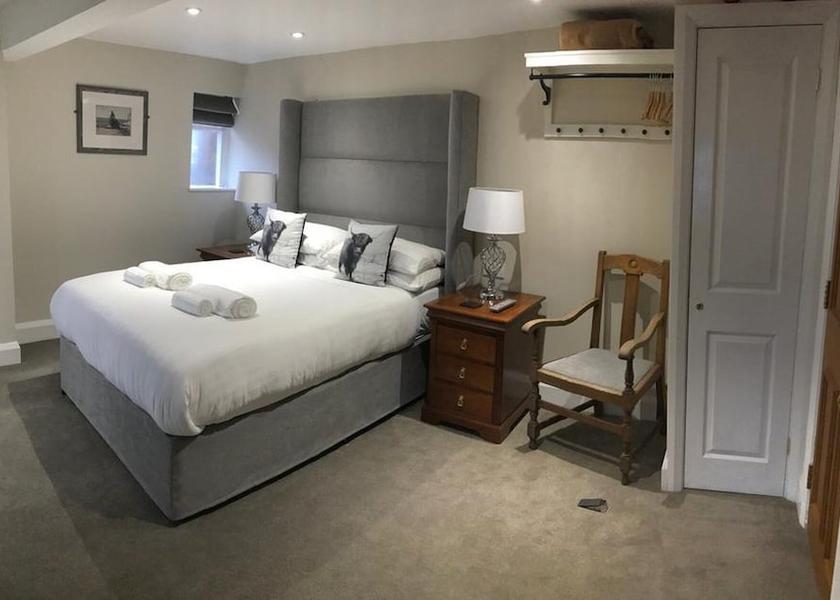England Swadlincote Room