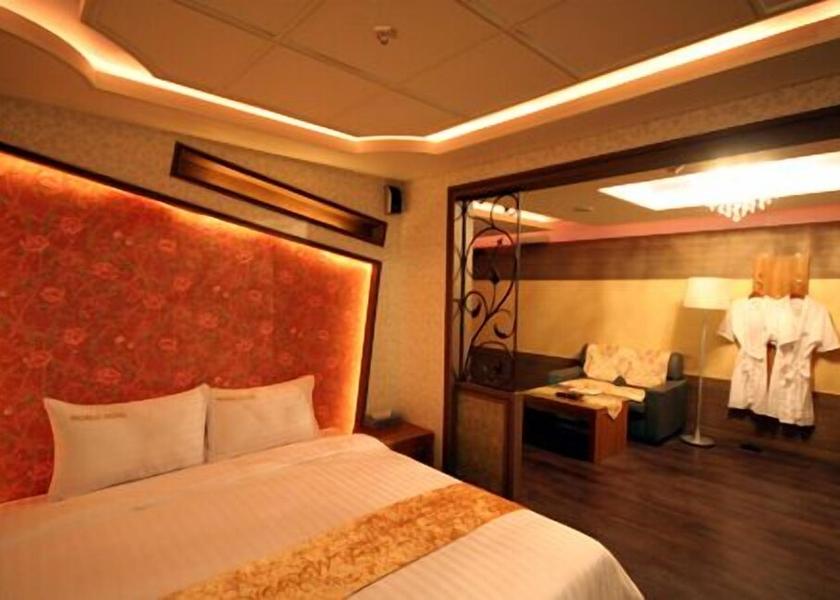 Gyeonggi Hwaseong Facade