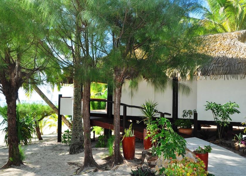  Aitutaki Property Grounds