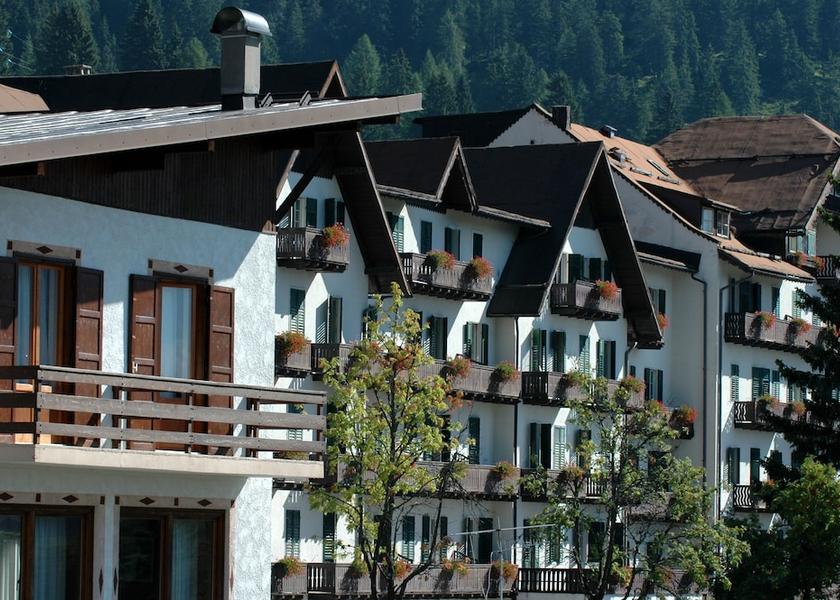Trentino-Alto Adige Primiero San Martino di Castrozza Facade