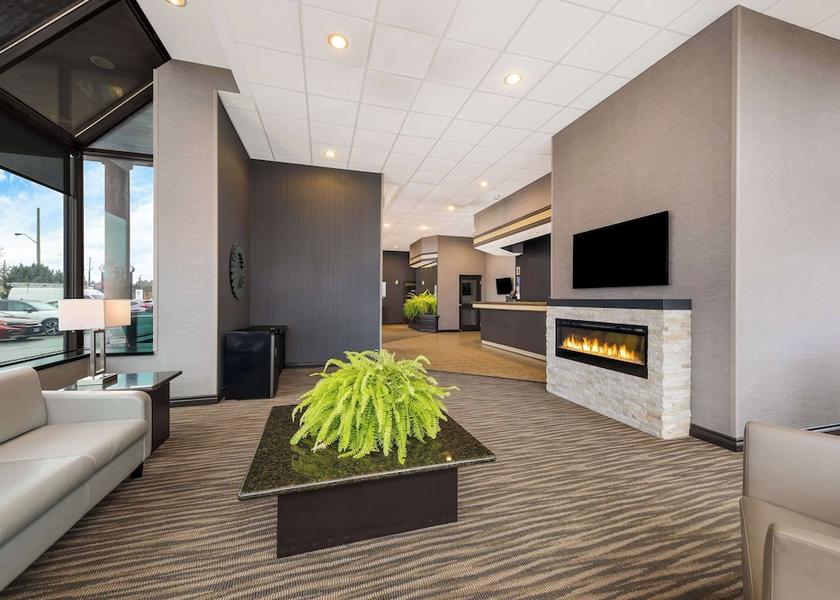 Ontario Newmarket Lobby