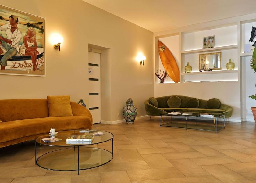 Corsica Ajaccio Lobby