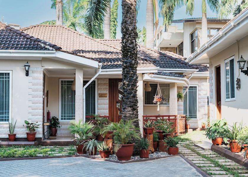 Dar es Salaam Dar es Salaam Exterior
