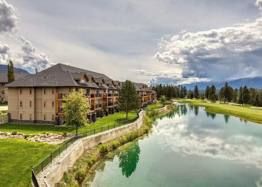British Columbia Radium Hot Springs Exterior