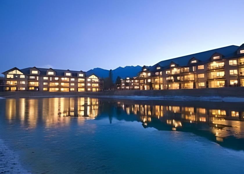 British Columbia Radium Hot Springs 