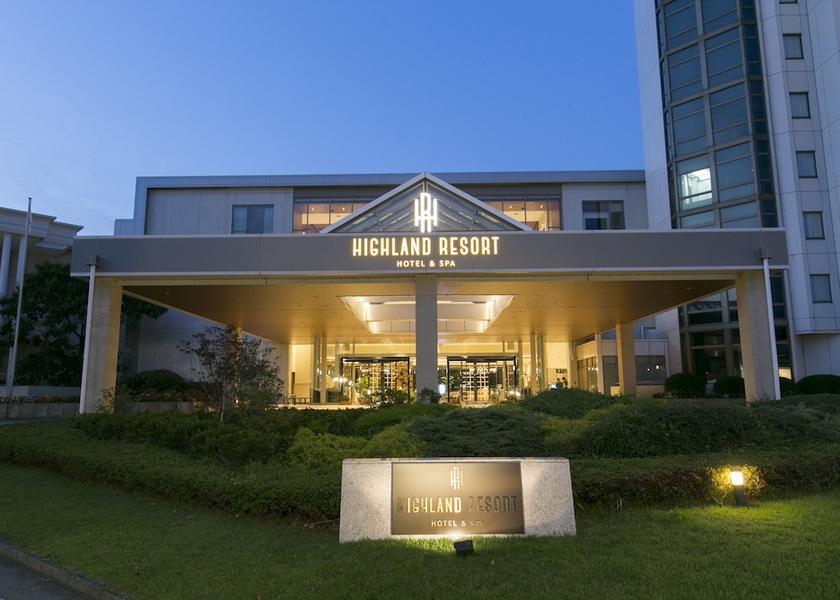 Yamanashi Fujiyoshida Front of property - evening/night