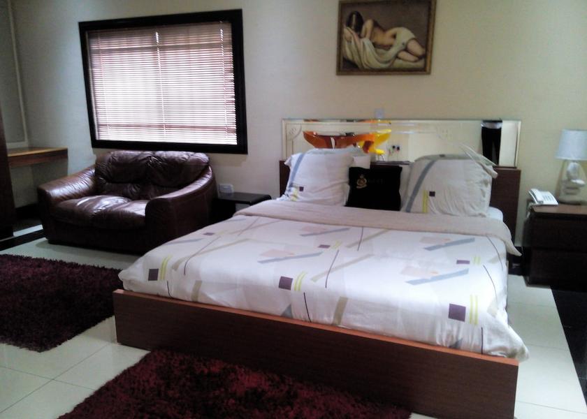 Lagos Lagos Room