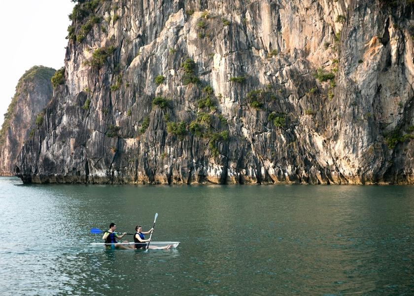 Quang Ninh Province Ha Long Sport court
