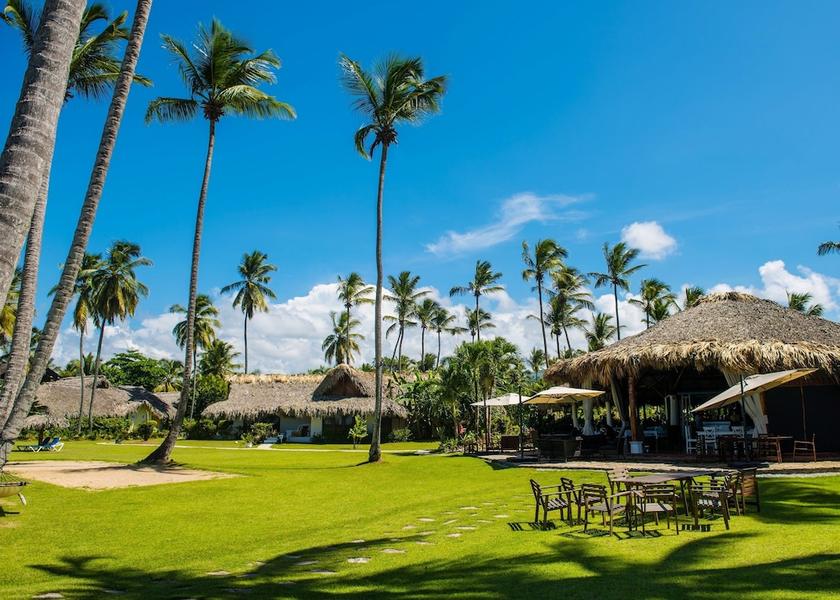 Samana Las Terrenas Exterior Detail