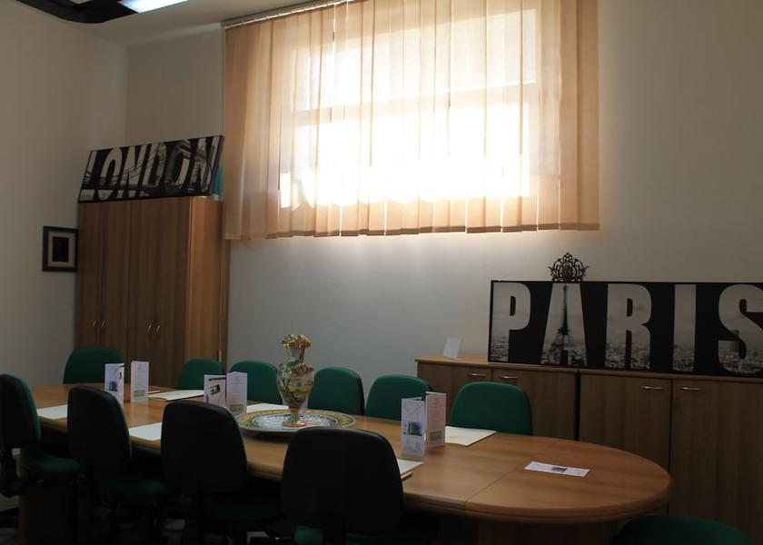 Abruzzo Martinsicuro Meeting Room