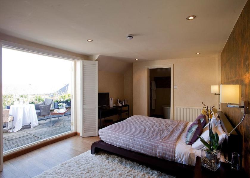 England Oakham Room