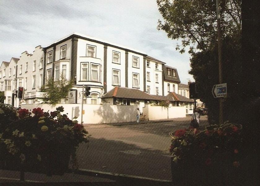 England Shanklin Exterior Detail