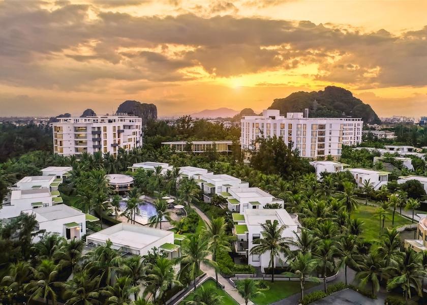Thua Thien-Hue Da Nang Exterior Detail