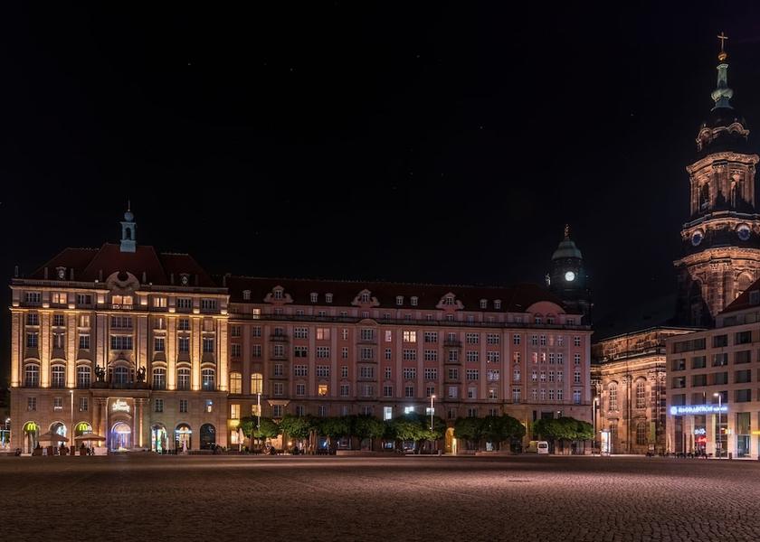 Saxony Dresden In-room dining