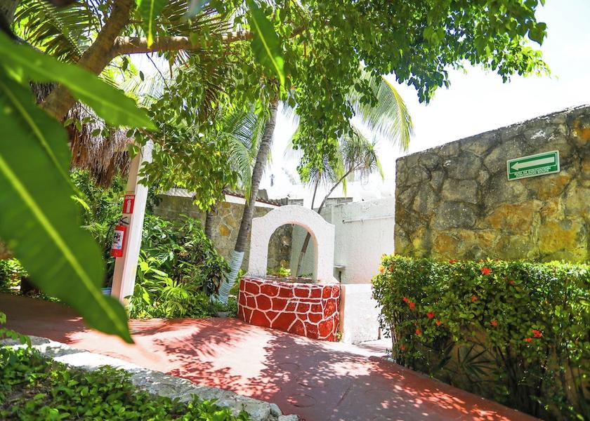 Quintana Roo Cancun Garden View