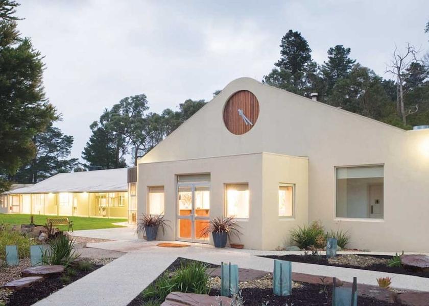 Victoria Mooroolbark Exterior Detail