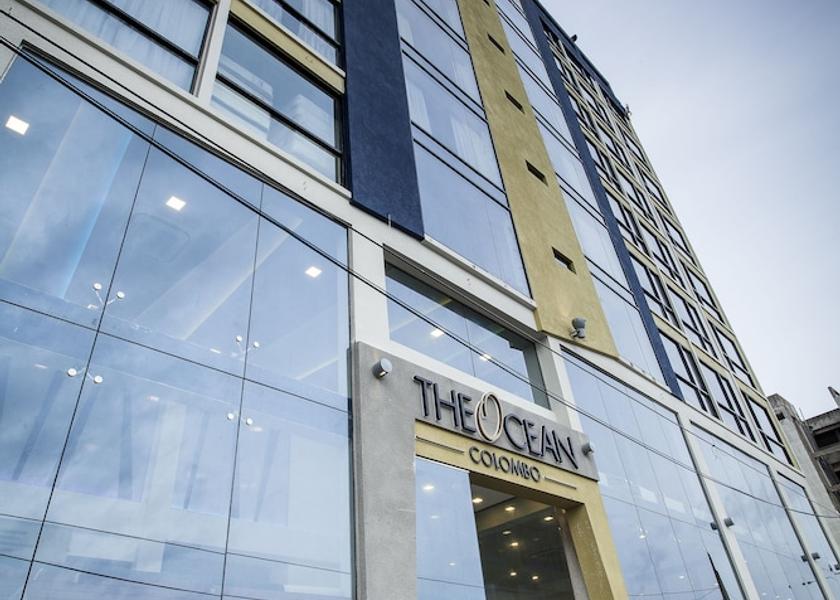 Colombo District Colombo Entrance