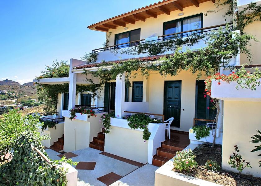 Crete Malevizi Front of property
