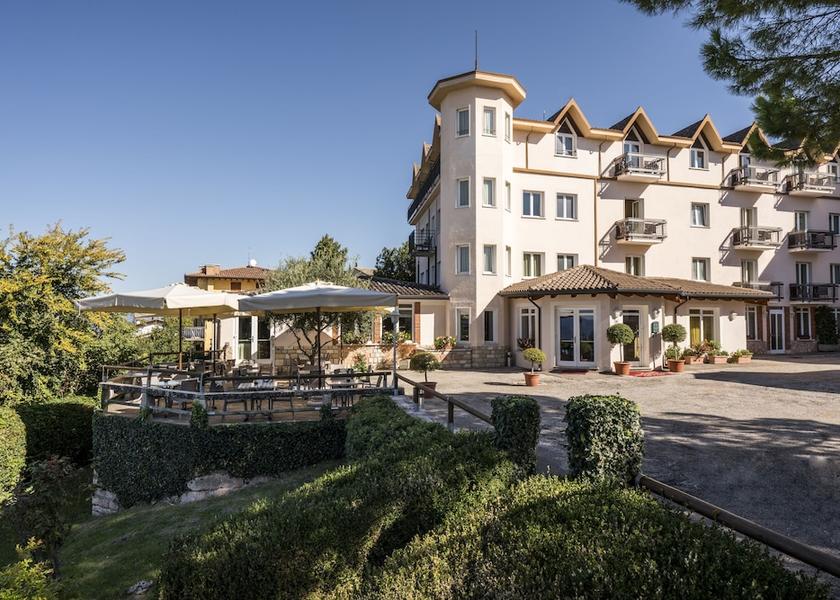 Veneto San Zeno Di Montagna Garden