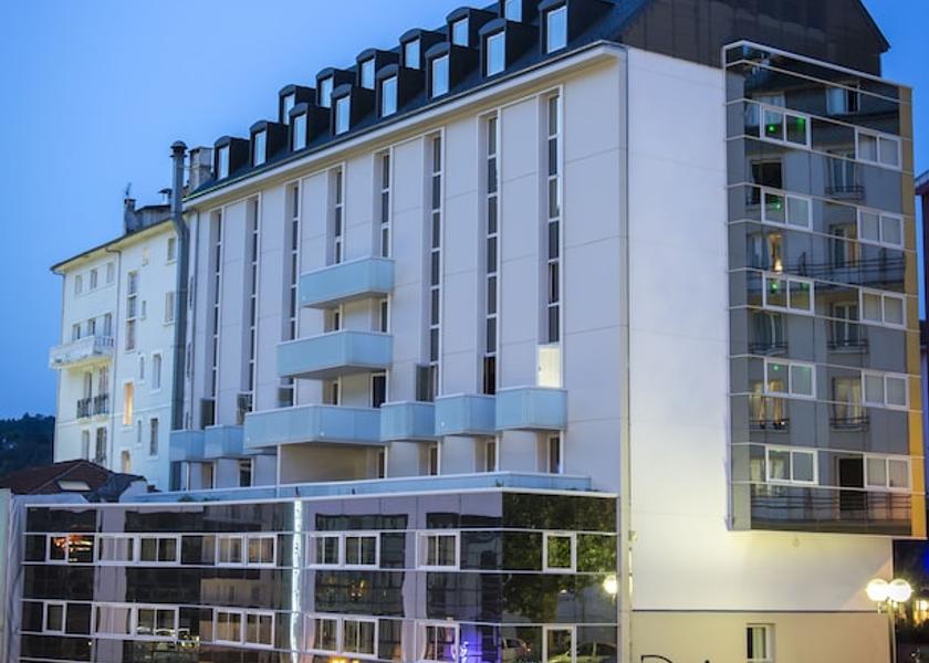 Occitanie Lourdes Facade