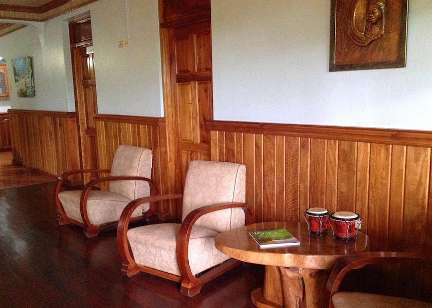 Portland Port Antonio Hallway