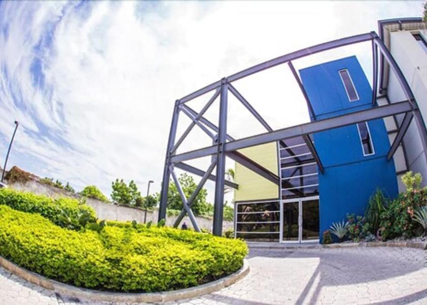  Port-au-Prince Entrance