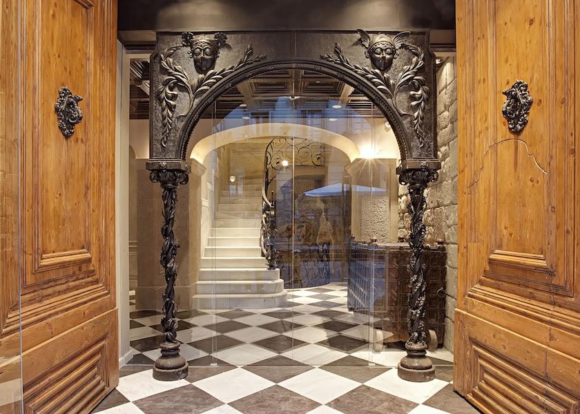 Catalonia Barcelona Property entrance