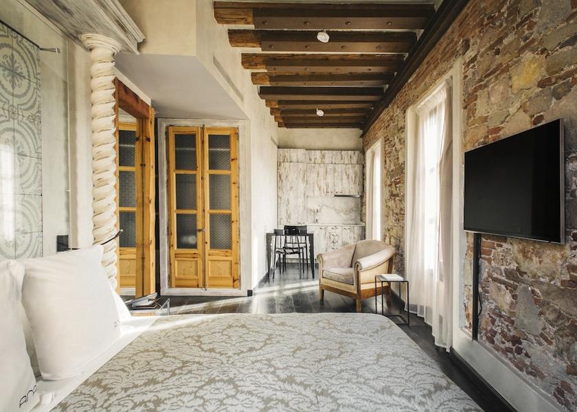 Catalonia Barcelona Room