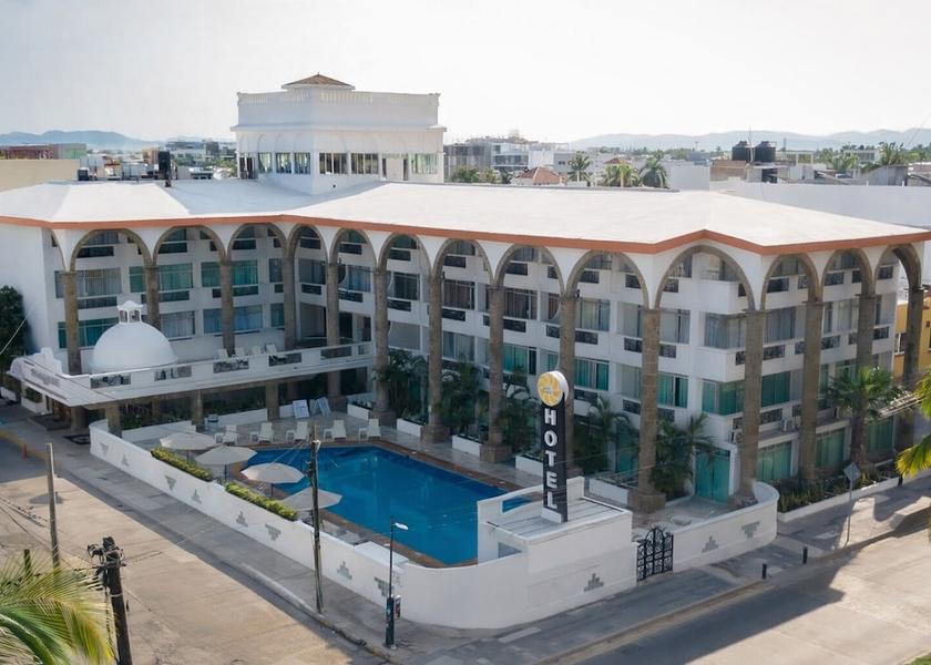 Sinaloa Mazatlán Front of property
