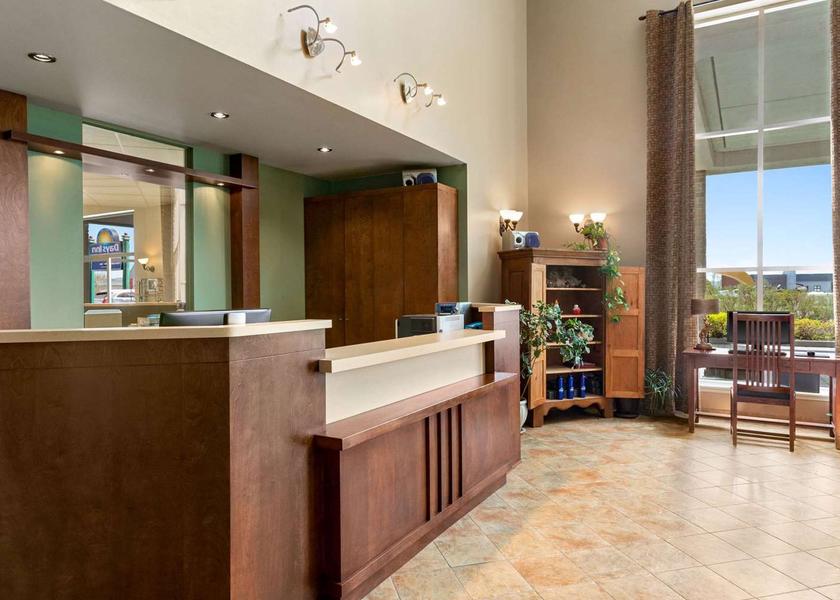 Quebec Montmagny Reception