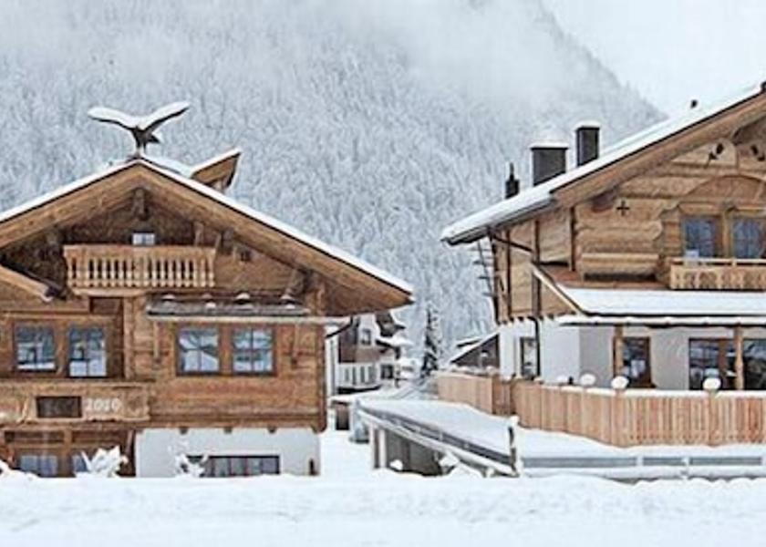 Tyrol Mayrhofen Facade