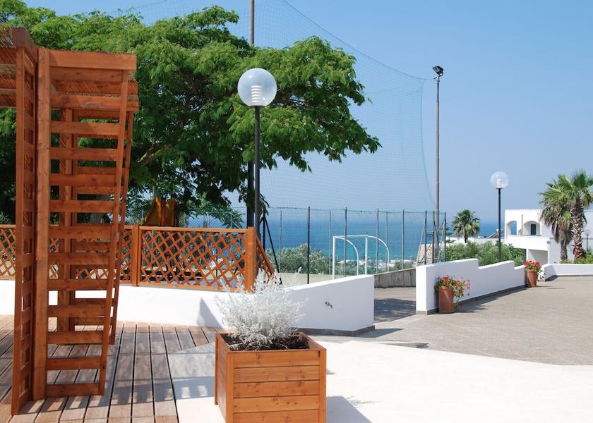 Puglia Morciano di Leuca Exterior Detail