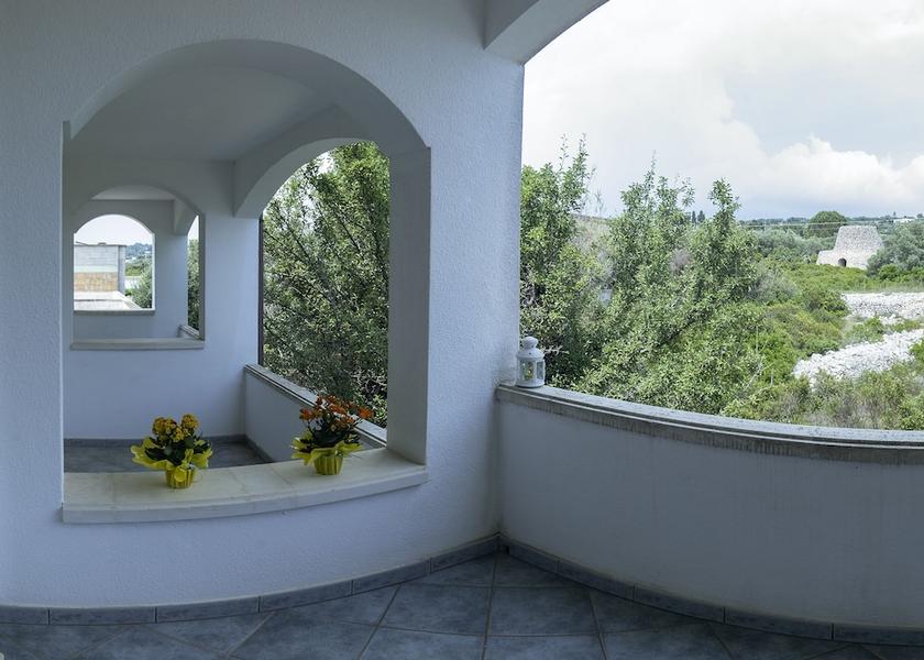 Puglia Morciano di Leuca Facade