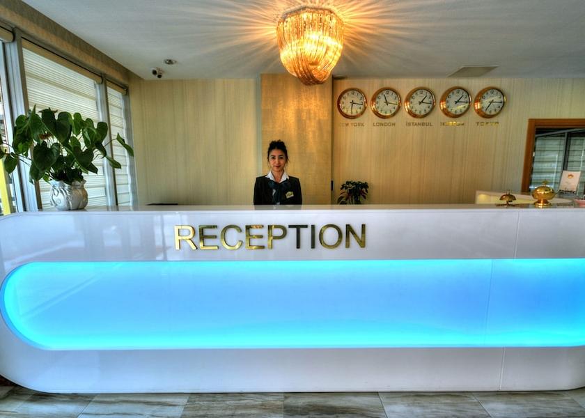  Adana Reception