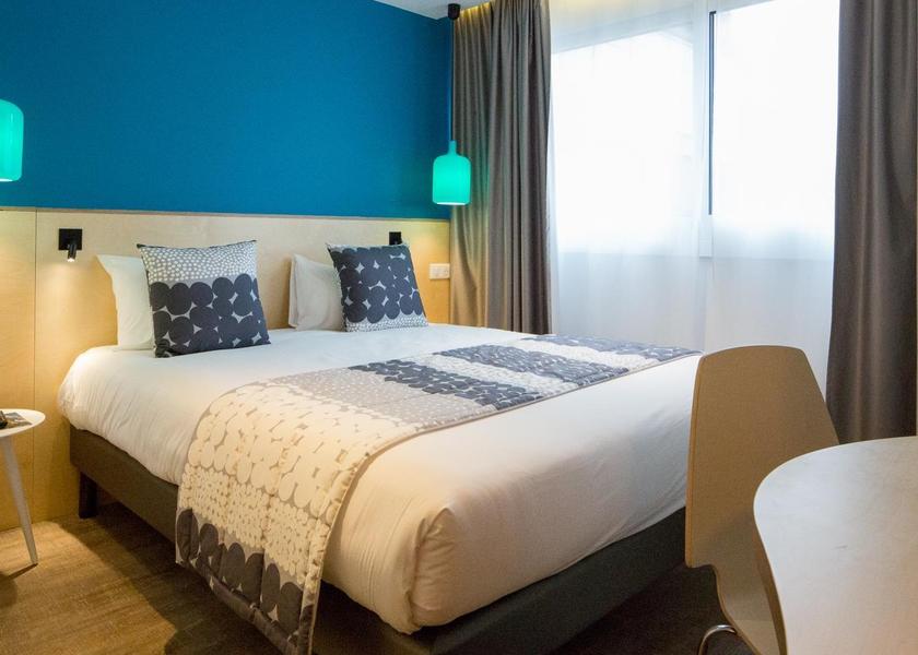 Île-de-France Courbevoie Standard Triple Bed