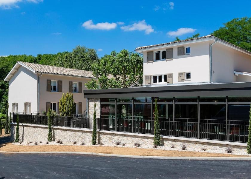 Auvergne-Rhone-Alpes Chonas-l'Amballan Exterior Detail