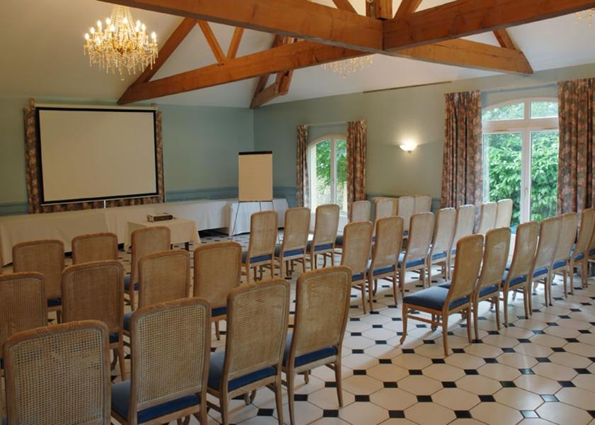 Nouvelle-Aquitaine Chancelade Meeting Room