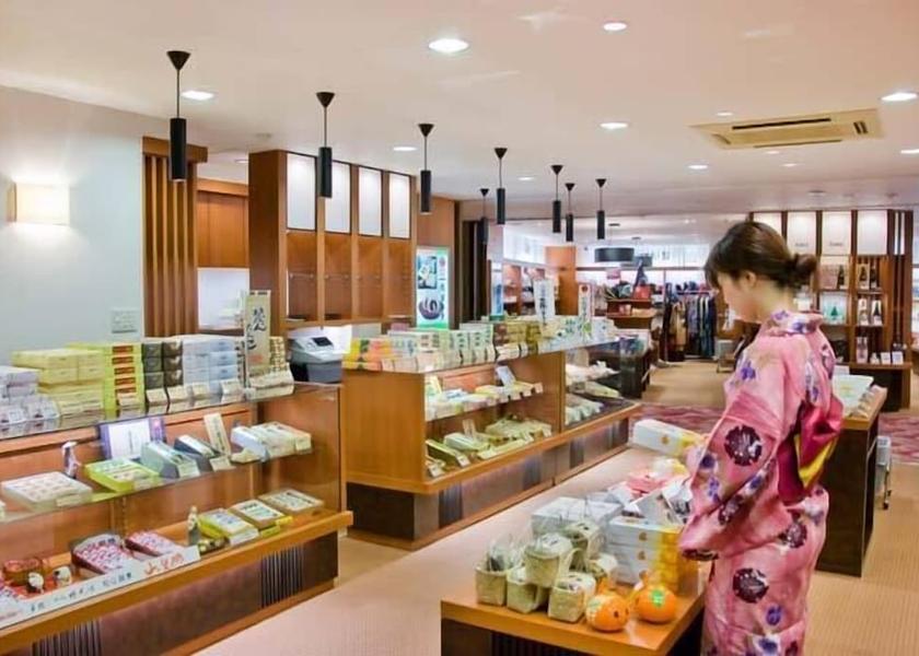 Ehime (prefecture) Matsuyama Gift Shop