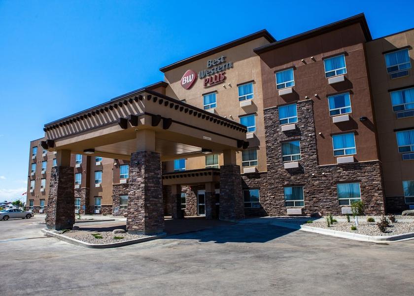 Alberta Lethbridge Facade