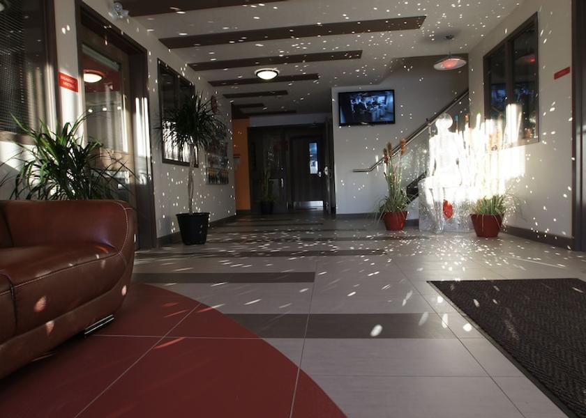 Ontario Goderich Lobby