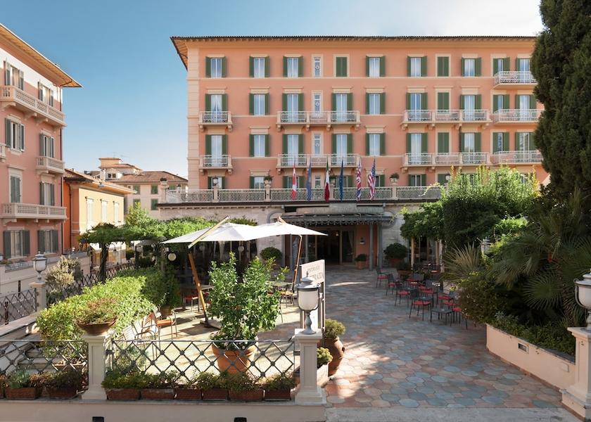 Tuscany Montecatini Terme Front of property