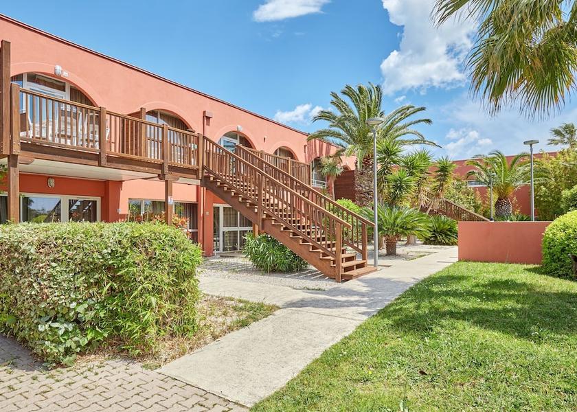 Occitanie Agde Exterior Detail