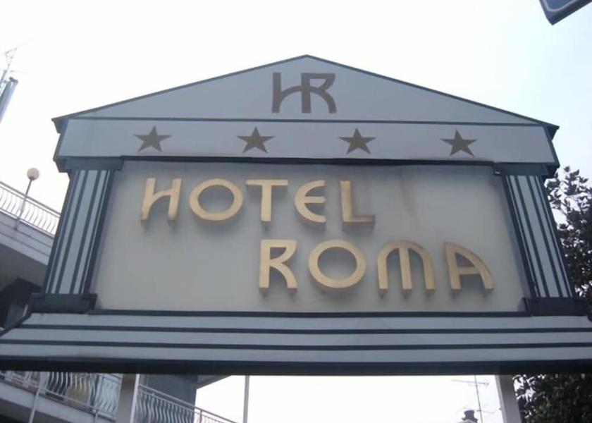 Lombardy Cesano Boscone Exterior Detail