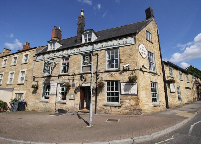 England Chipping Norton Exterior Detail